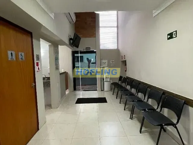 Prédio com 350m², para alugar, no bairro Centro em Rio Claro