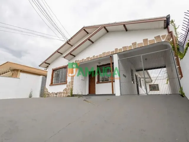 Prédio para alugar, no bairro AHU em Curitiba