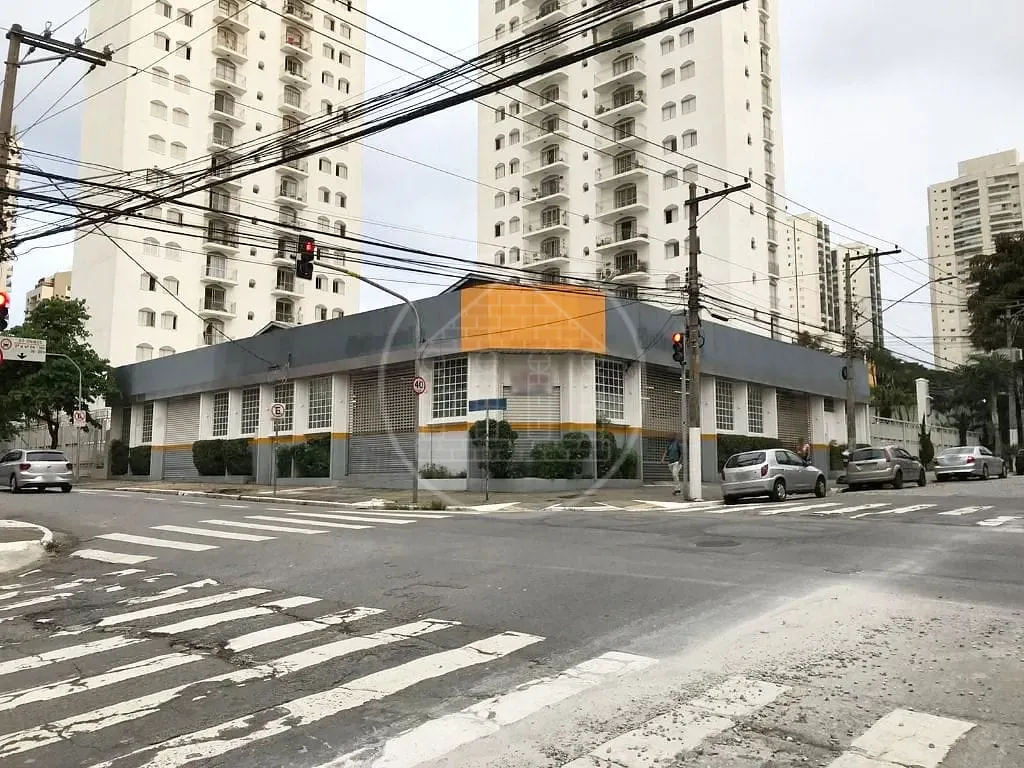 Prédio Inteiro, 840 m² - Foto 1