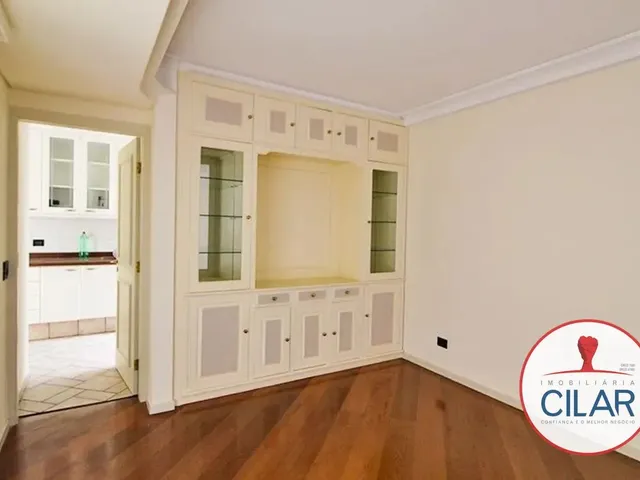 Casa para alugar, no bairro Batel em Curitiba