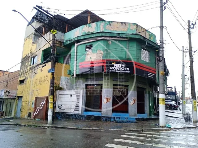 Prédio com 300m², à venda, no bairro Jardim Maria Fernandes em São Paulo