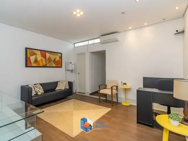 Prédio com 162m², à venda, no bairro Santa Cecília em São Paulo