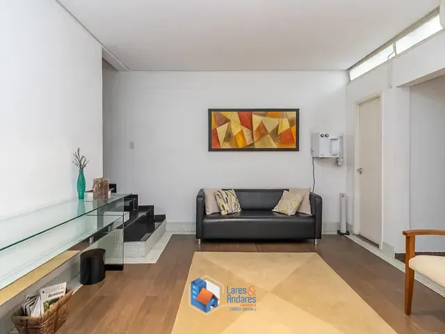 Prédio com 162m², à venda, no bairro Santa Cecília em São Paulo