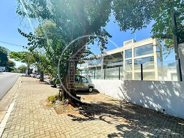 Prédio com 1120m², para alugar, no bairro Santo Amaro em São Paulo