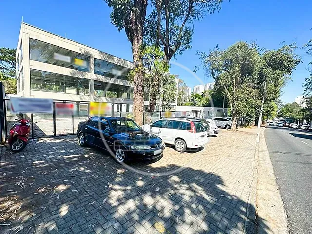 Prédio com 1120m², para alugar, no bairro Santo Amaro em São Paulo