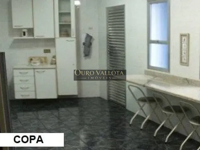 Prédio com 235m², à venda, no bairro Mooca em São Paulo