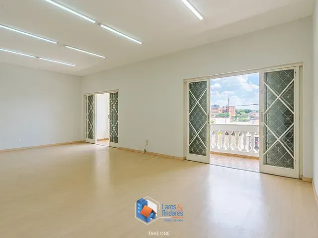 Casa com 329m² 3 quartos e 3 banheiros, à venda, no bairro Chácara da Barra em Campinas