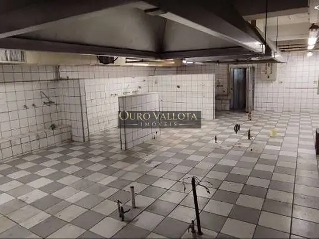Prédio com 873m², para alugar, no bairro Centro em São Paulo
