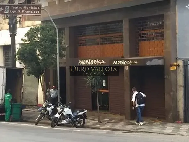 Prédio com 873m², para alugar, no bairro Centro em São Paulo