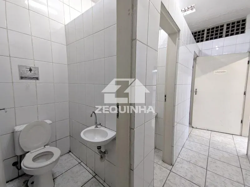Prédio Inteiro, 2200 m² - Foto 25