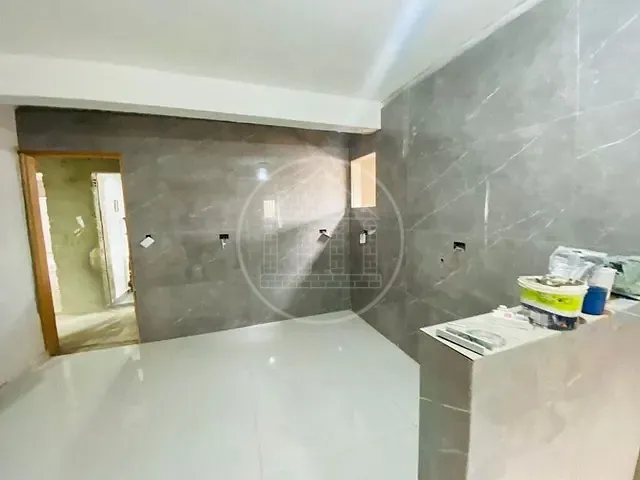 Prédio com 250m², à venda, no bairro Vila do Castelo em São Paulo