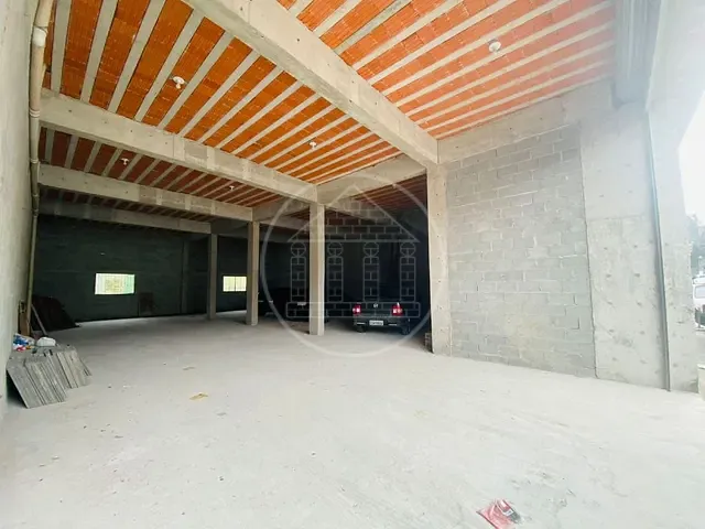 Prédio com 250m², à venda, no bairro Vila do Castelo em São Paulo