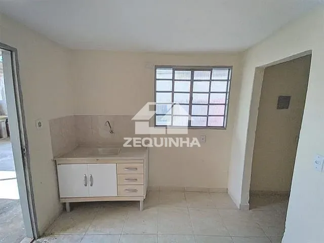 Prédio com 235m² 9 quartos e 7 banheiros, à venda, no bairro Vila Yolanda em Osasco