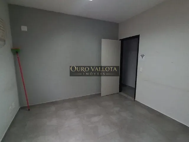 Prédio com 263m², para alugar, no bairro Vila Invernada em São Paulo