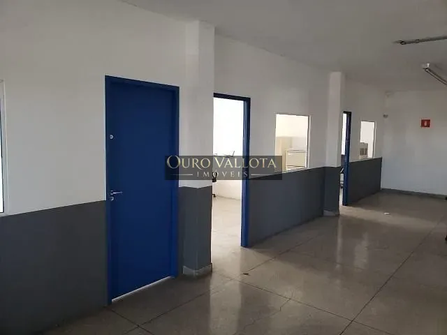 Prédio com 500m², para alugar, no bairro Água Rasa em São Paulo