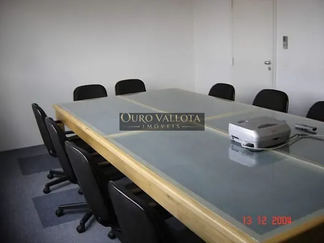 Prédio com 1015m², para alugar, no bairro Barra Funda em São Paulo