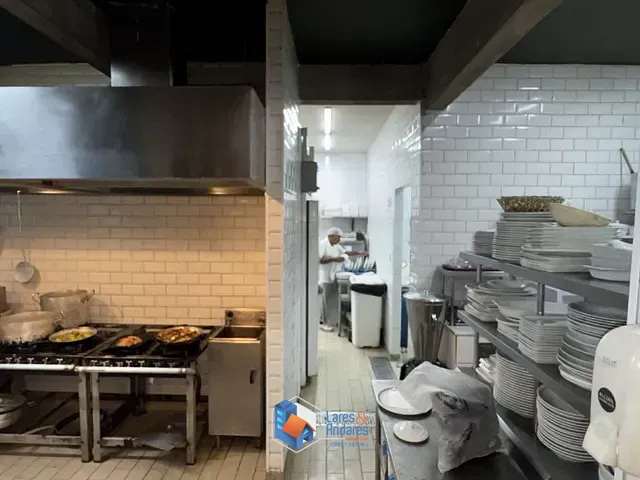 Prédio com 175m², à venda, no bairro Indianópolis em São Paulo