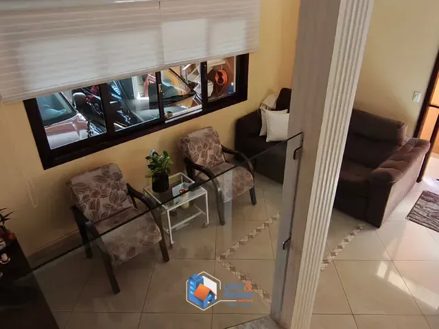 Prédio com 182m², à venda, no bairro Jardim Nomura em Cotia
