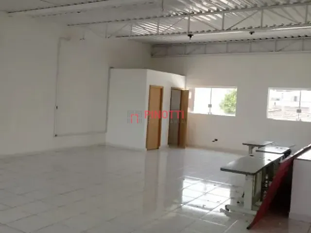 Prédio para alugar, no bairro Vila Vivaldi em São Bernardo do Campo