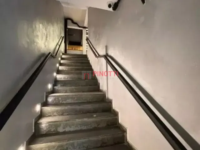 Prédio para alugar, no bairro Jardim Três Marias em São Bernardo do Campo