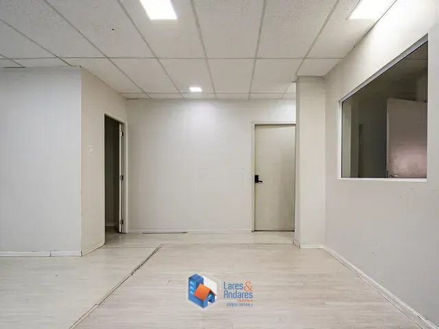 Prédio com 198m², à venda, no bairro Cambuci em São Paulo