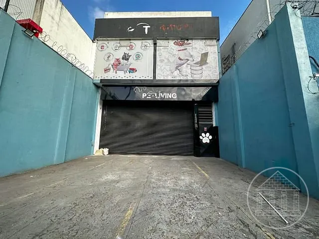 Prédio com 270m², à venda ou para alugar, no bairro Parque Alves de Lima em São Paulo