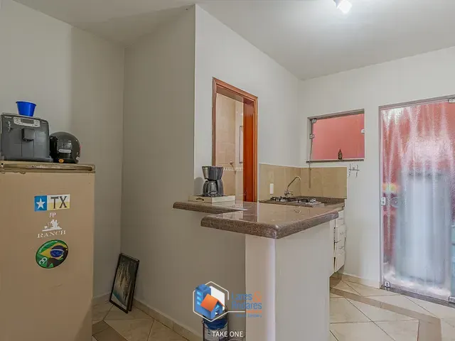 Prédio com 39m², à venda, no bairro Centro em Leme