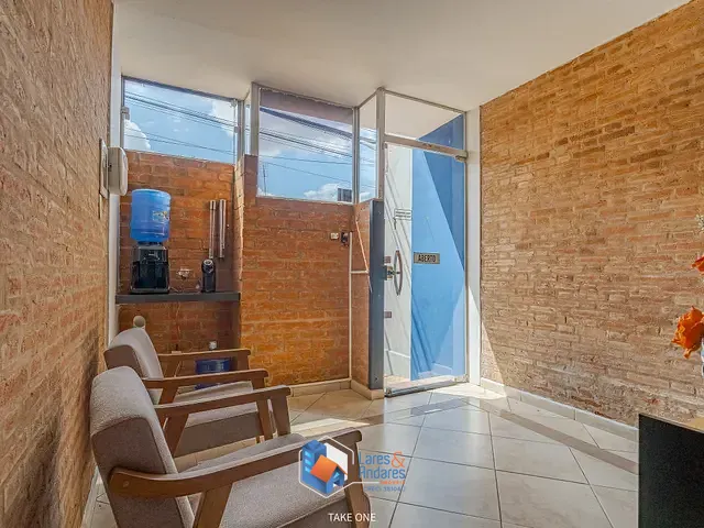 Prédio com 39m², à venda, no bairro Centro em Leme
