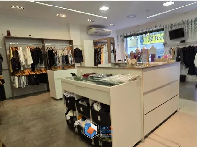 Prédio com 180m², à venda, no bairro Indianópolis em São Paulo