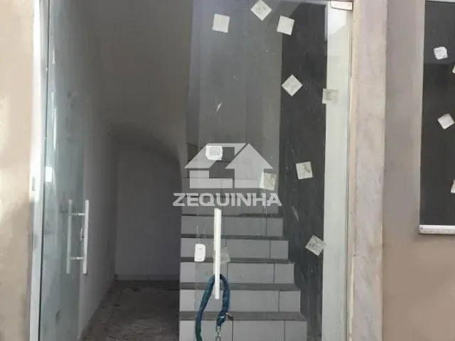 Prédio com 270m², para alugar, no bairro Centro em Osasco