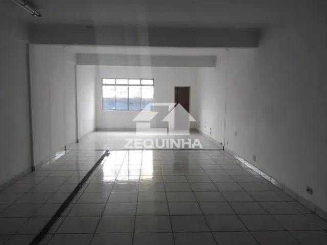 Prédio com 980m², para alugar, no bairro Centro em Osasco