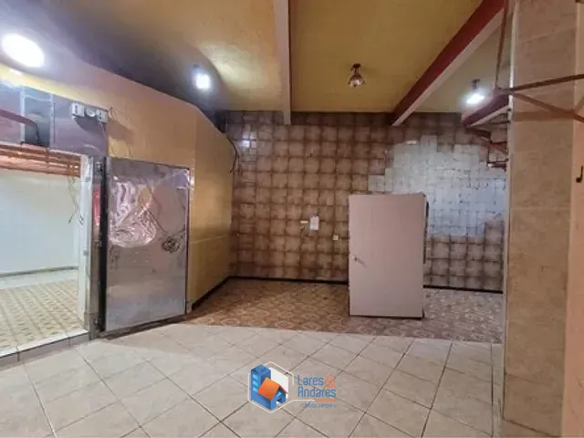Prédio com 250m², à venda, no bairro Sumaré em São Paulo