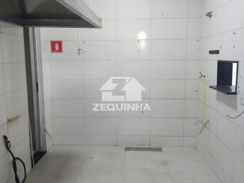 Prédio Inteiro, 180 m² - Foto 4