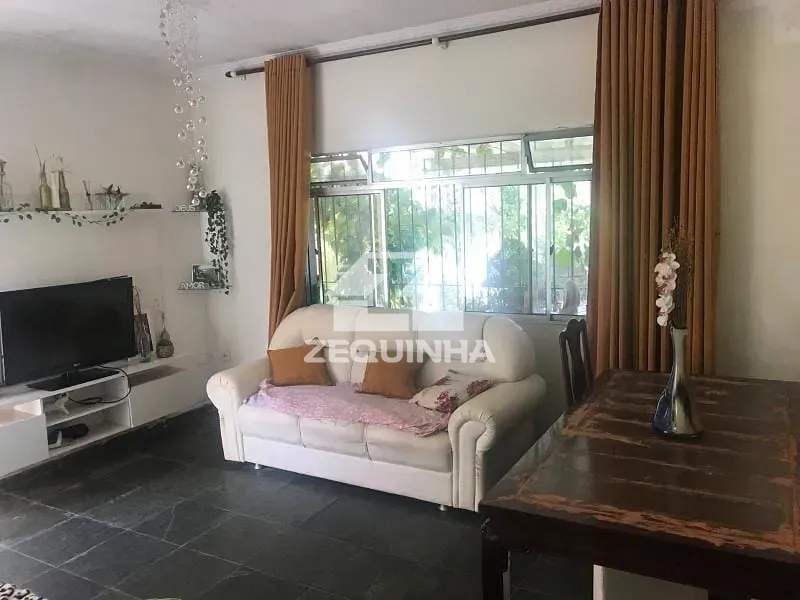 Prédio Inteiro, 250 m² - Foto 1