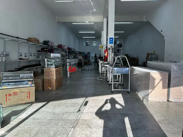 Prédio para alugar, no bairro Centro em Santo André