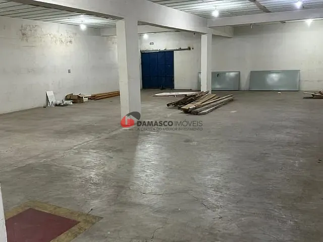Prédio para alugar, no bairro Centro em Santo André
