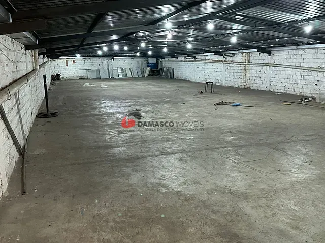 Prédio para alugar, no bairro Centro em Santo André