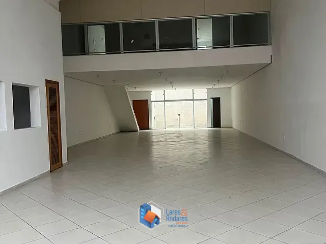 Prédio com 228m², à venda, no bairro Vila Gomes Cardim em São Paulo