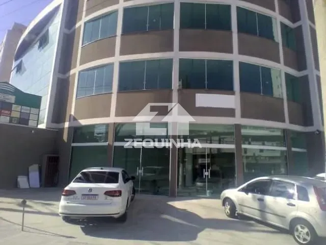 Prédio com 390m², para alugar, no bairro Vila Yara em Osasco