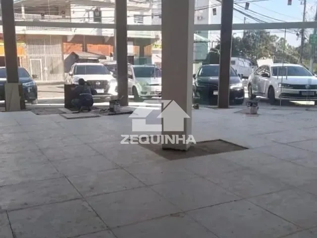 Prédio com 390m², para alugar, no bairro Vila Yara em Osasco