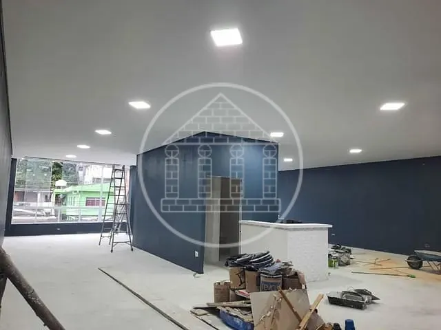 Prédio com 125m², para alugar, no bairro Jardim Belcito em São Paulo