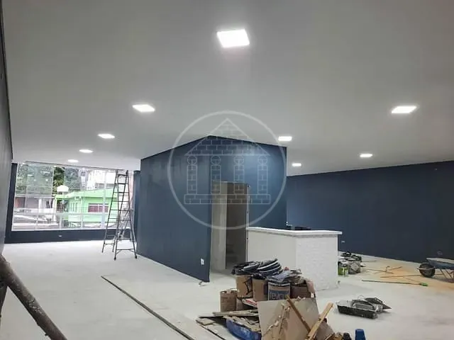 Prédio com 125m², para alugar, no bairro Jardim Belcito em São Paulo