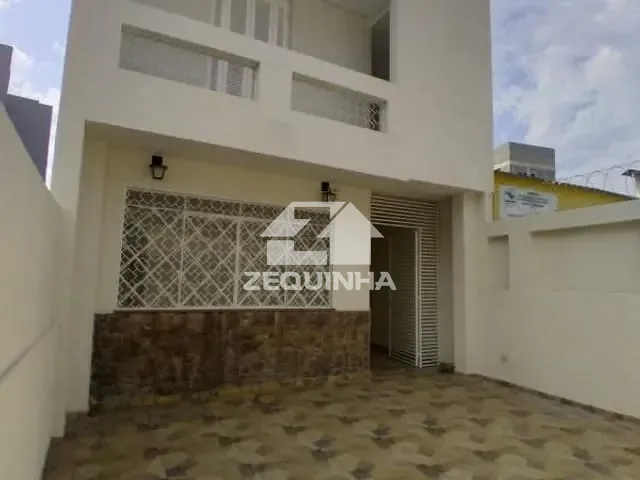 Prédio com 196m² 6 quartos e 3 banheiros, à venda, no bairro Centro em Osasco