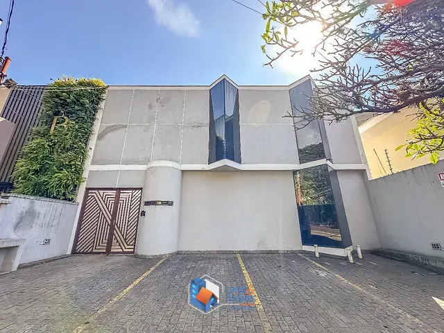 Prédio com 300m², à venda, no bairro Indianópolis em São Paulo