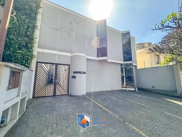 Prédio com 300m², à venda, no bairro Indianópolis em São Paulo