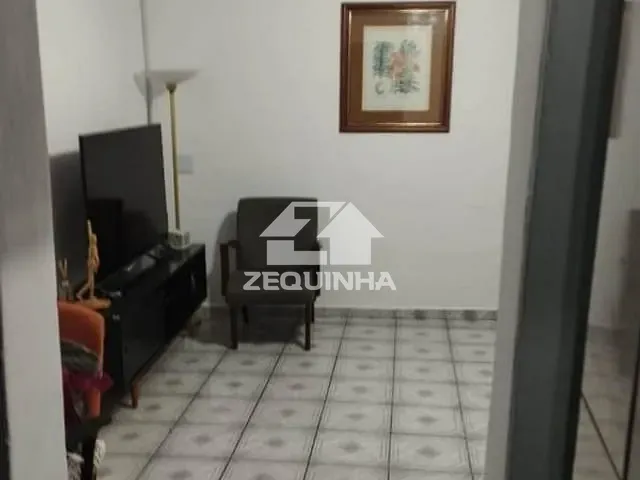 Prédio com 280m² 4 quartos e 4 banheiros, à venda, no bairro Remedios em Osasco
