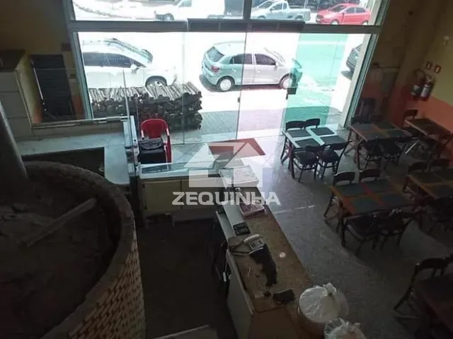 Prédio com 170m², à venda, no bairro Bela Vista em Osasco