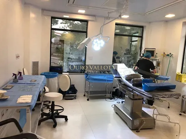 Prédio com 525m², para alugar, no bairro Pacaembu em São Paulo