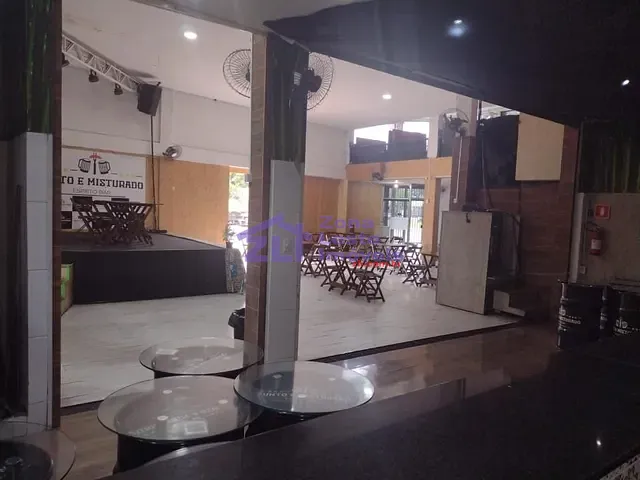 Prédio com 257m², à venda, no bairro Jardim Ana Rosa em São Paulo