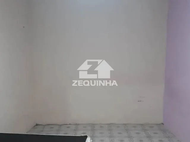 Prédio com 125m² 3 quartos e 3 banheiros, à venda, no bairro Padroeira em Osasco